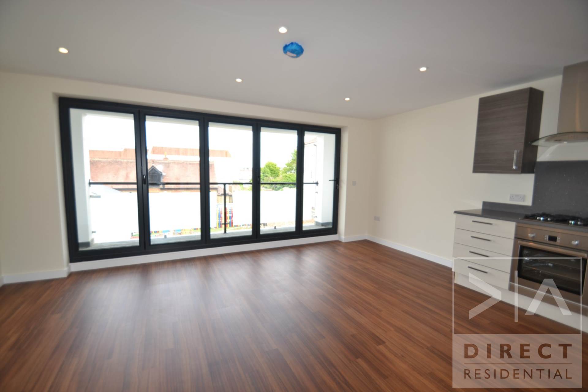 2 bed Apartment for rent in Epsom. From Direct Residential - Epsom