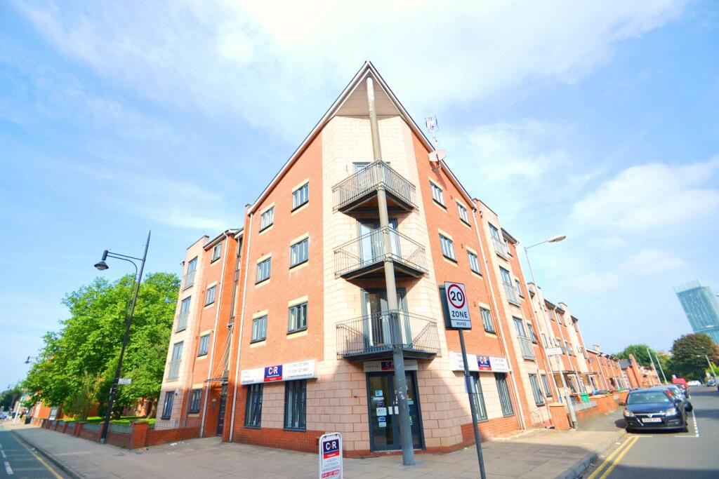 2 bed Apartment for rent in Manchester. From C & R Properties Ltd - Hulme Manchester