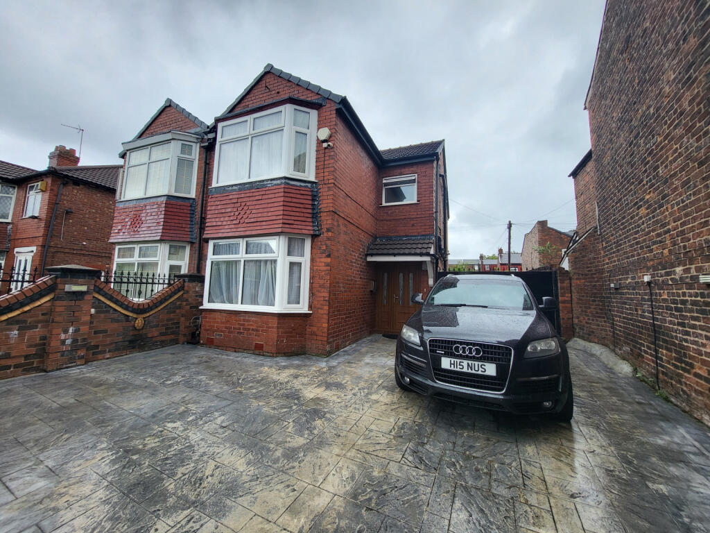 1 bed Semi Detached for rent in Manchester. From C & R Properties Ltd - Hulme Manchester