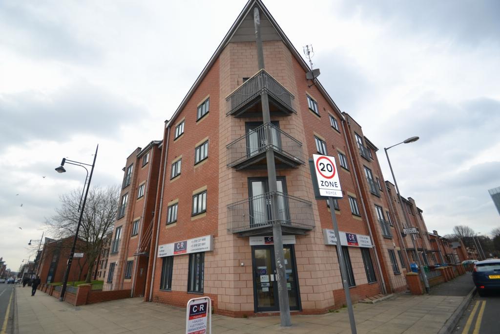 2 bed Apartment for rent in Manchester. From C & R Properties Ltd - Hulme Manchester