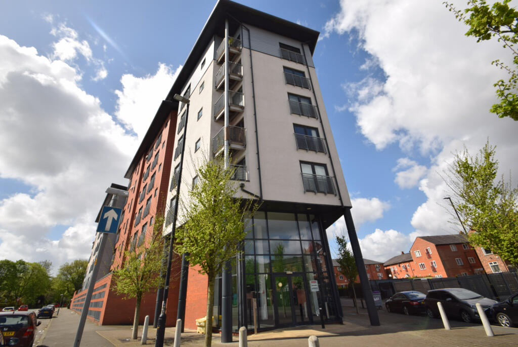 1 bed Apartment for rent in Manchester. From C & R Properties Ltd - Hulme Manchester