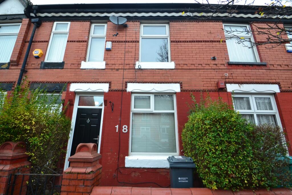 2 bed Mid Terraced House for rent in Manchester. From C & R Properties Ltd - Hulme Manchester 2 bed Mid Terraced House for rent in Manchester. From C & R Properties Ltd - Hulme Manchester