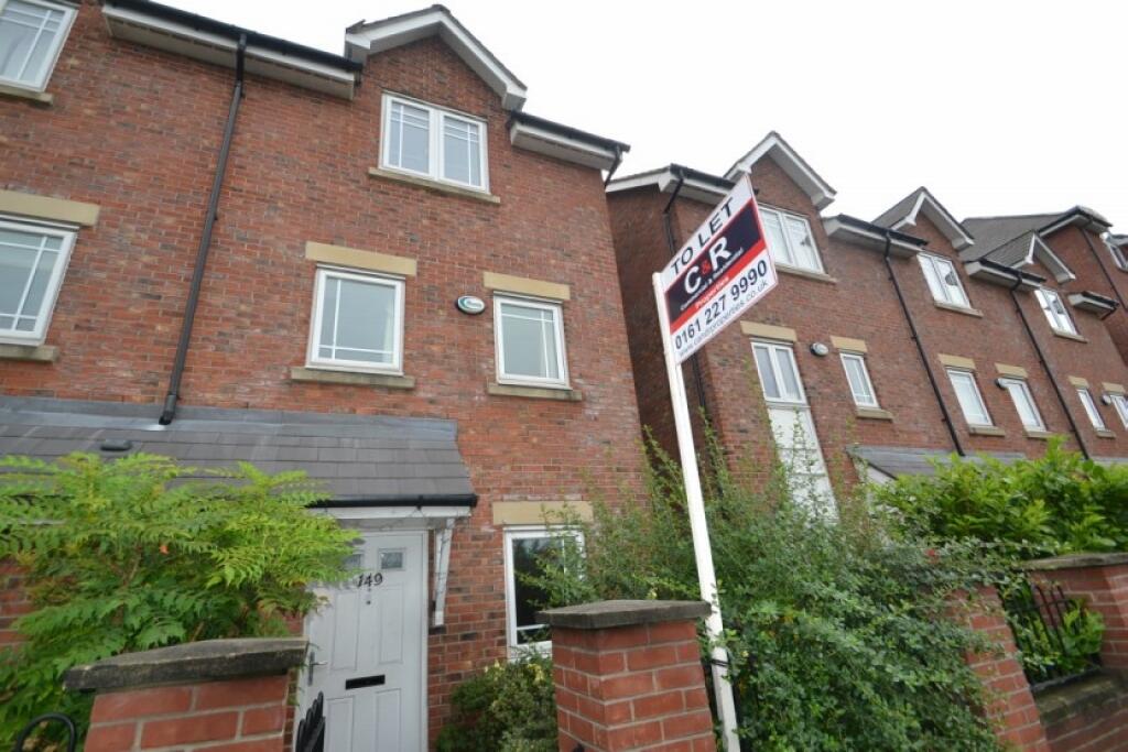 4 bed Town House for rent in Manchester. From C & R Properties Ltd - Hulme Manchester