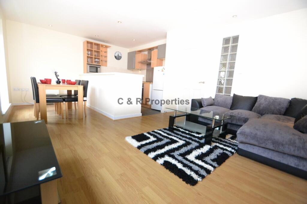 2 bed Apartment for rent in Manchester. From C & R Properties Ltd - Hulme Manchester 2 bed Apartment for rent in Manchester. From C & R Properties Ltd - Hulme Manchester