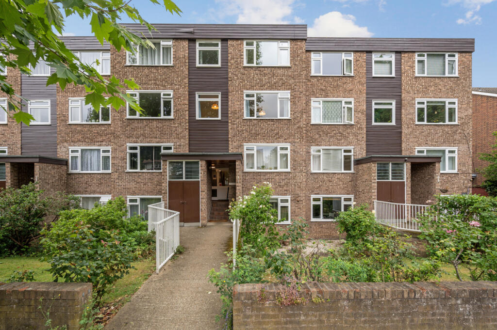 1 bed Apartment for rent in Surbiton. From Hawes & Co - Surbiton