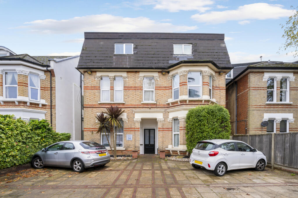 1 bed Apartment for rent in Surbiton. From Hawes & Co - Surbiton