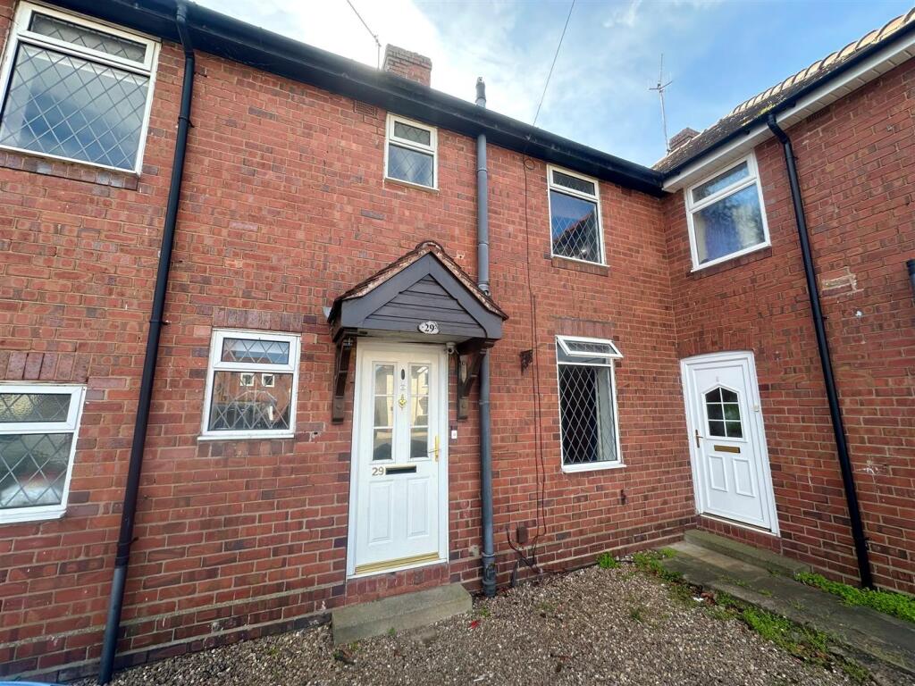 3 bed Mid Terraced House for rent in Stourbridge. From Hunters - Stourbridge