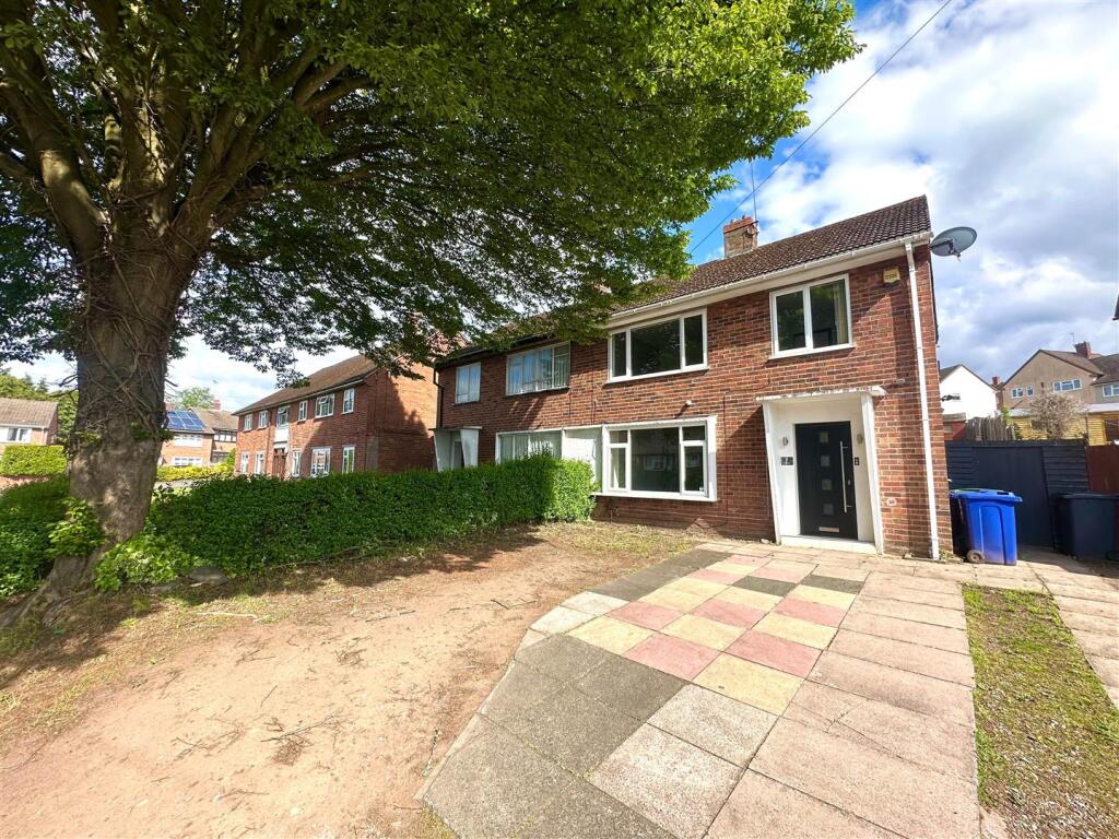 3 bed Semi Detached for rent in Stourbridge. From Hunters - Stourbridge