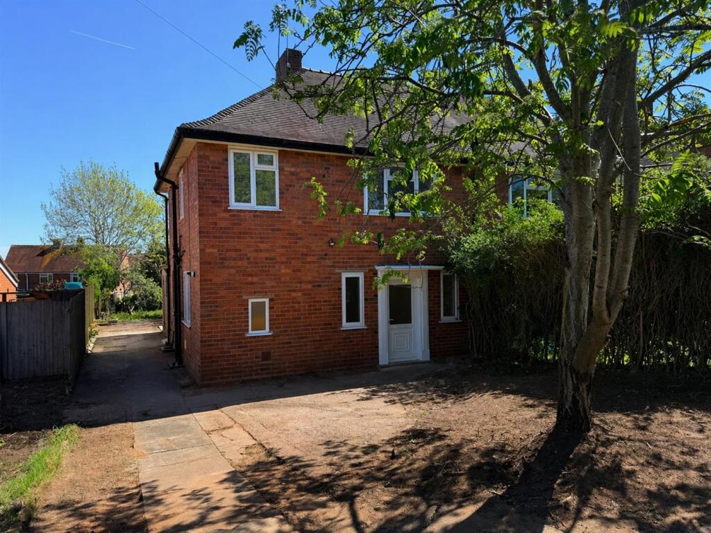3 bed Semi Detached for rent in Stourbridge. From Hunters - Stourbridge