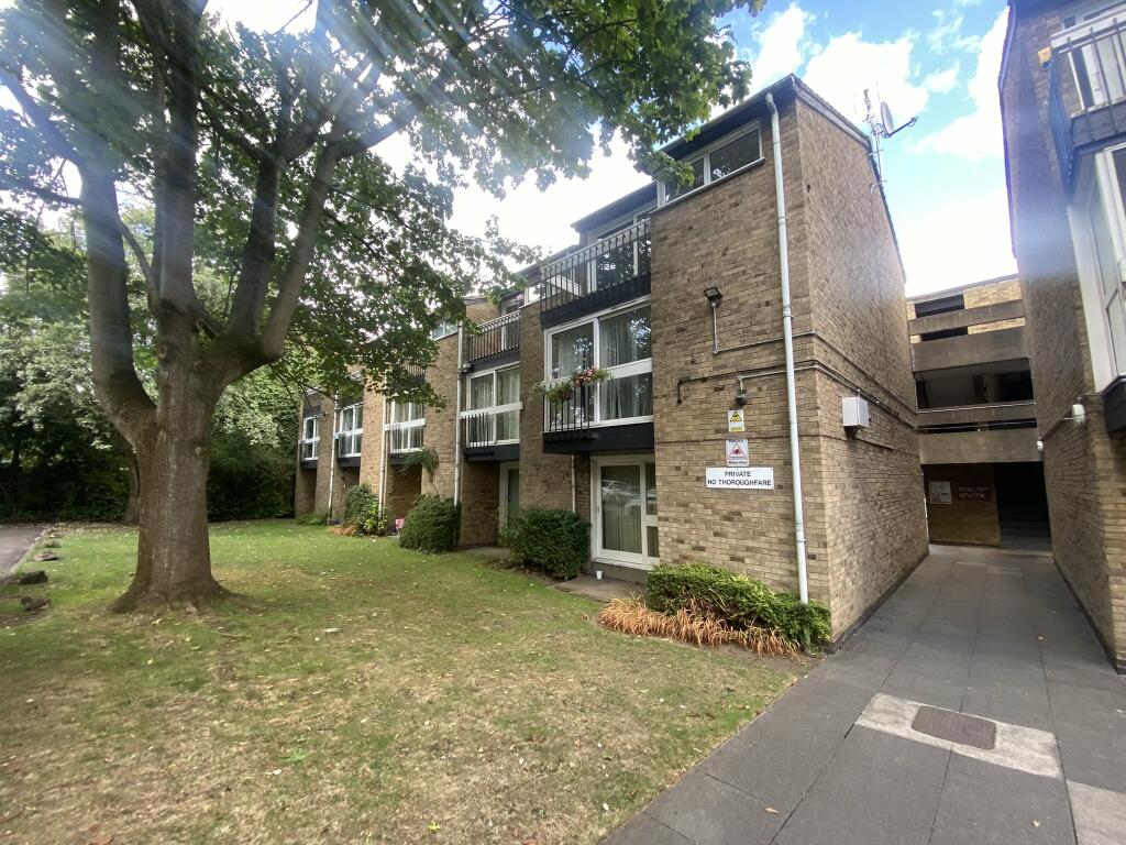 1 bed Flat for rent in Stoughton. From Butlin Property Services