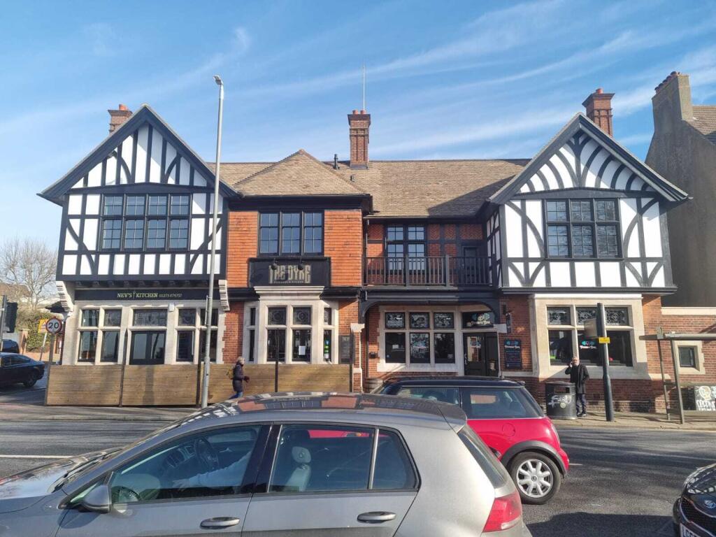 1 bed 1st Floor Flat for rent in Brighton and Hove. From Spark and Sons - Hove