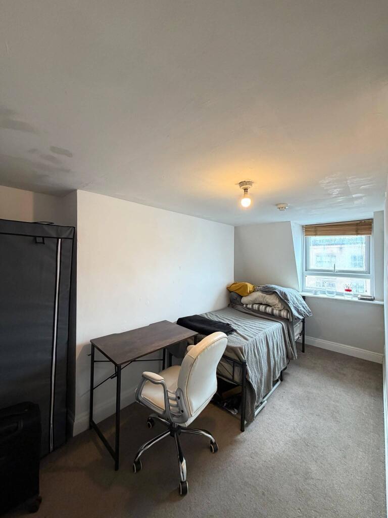 2 bed 1st Floor Flat for rent in Ovingdean. From Spark and Sons - Hove