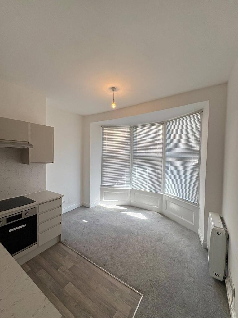 0 bed Studio for rent in Brighton and Hove. From Spark and Sons - Hove 0 bed Studio for rent in Brighton and Hove. From Spark and Sons - Hove