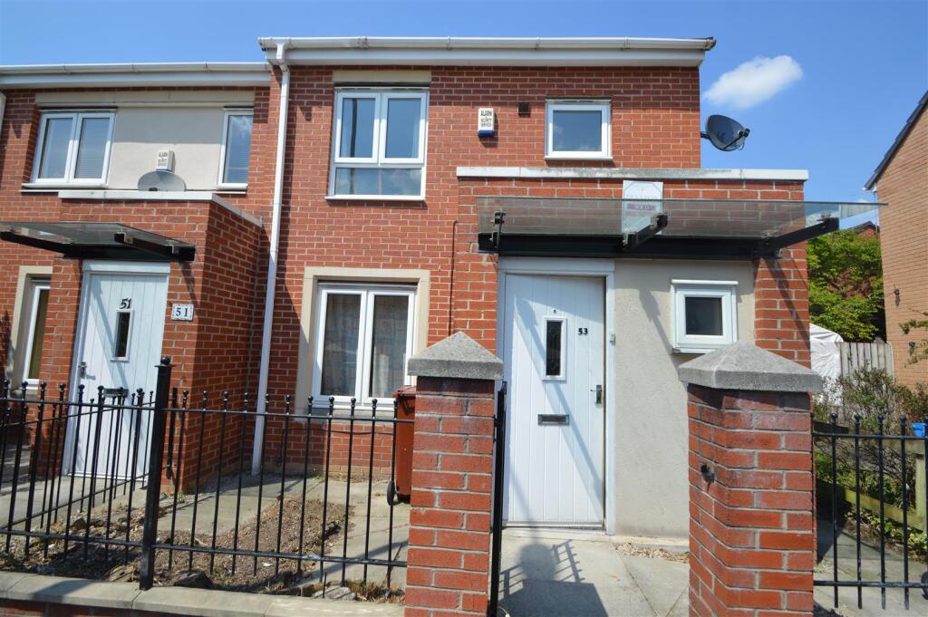 3 bed Detached for rent in Manchester. From George Adams (Estate Agents) Ltd - Manchester