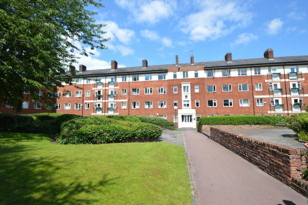 2 bed 1st Floor Flat for rent in Salford. From George Adams (Estate Agents) Ltd - Manchester