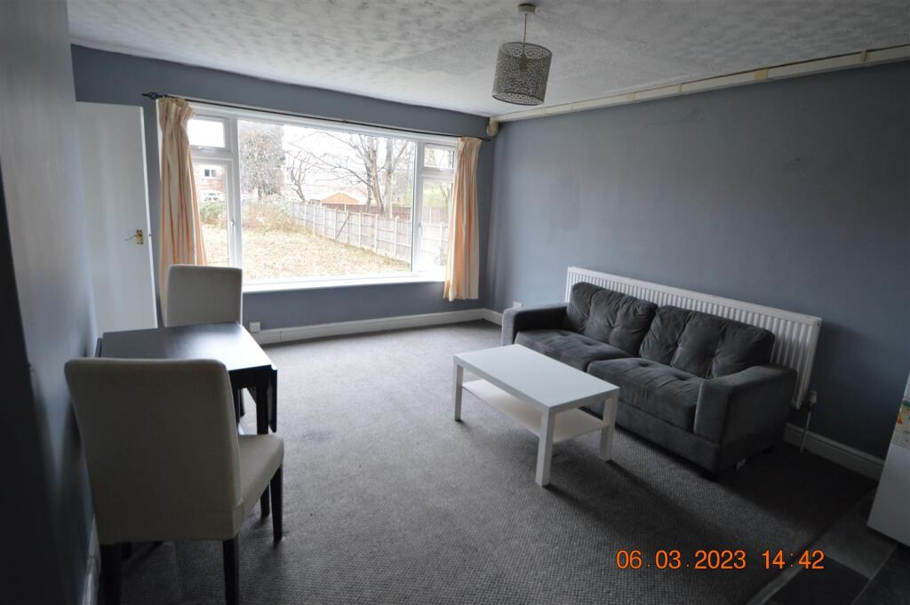 1 bed 1st Floor Flat for rent in Manchester. From George Adams (Estate Agents) Ltd - Manchester