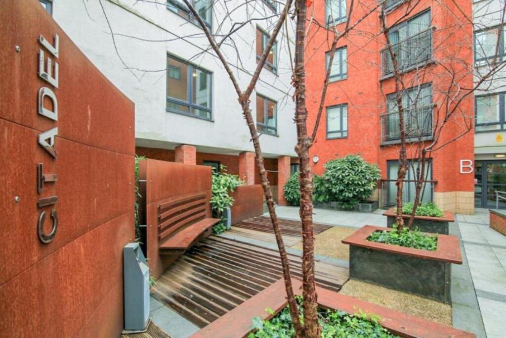 2 bed 1st Floor Flat for rent in Manchester. From George Adams (Estate Agents) Ltd - Manchester 2 bed 1st Floor Flat for rent in Manchester. From George Adams (Estate Agents) Ltd - Manchester