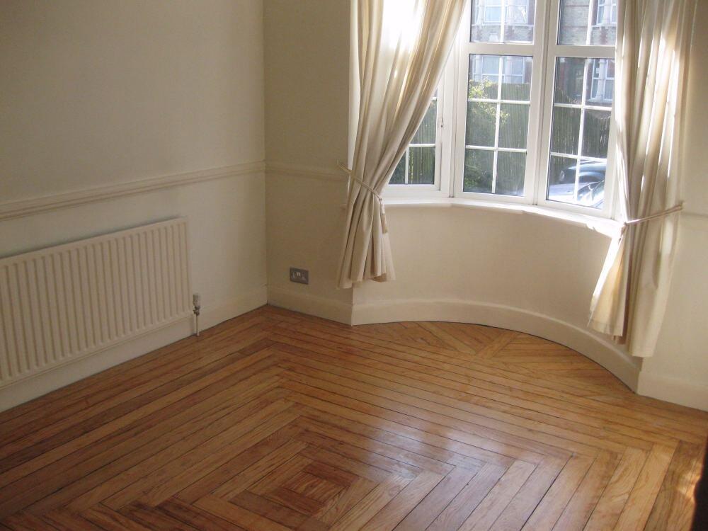 1 bed House (unspecified) for rent in Ruxley. From RE/MAX Select - Bexleyheath