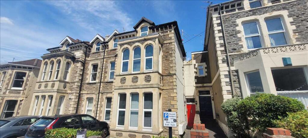 2 bed Apartment for rent in Bristol. From Flatline Letting and Property Management - Clifton