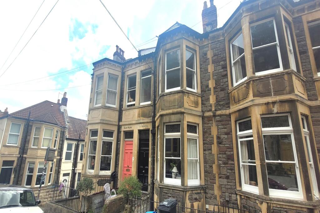 1 bed 1st Floor Flat for rent in Leigh Woods. From Flatline Letting and Property Management - Clifton