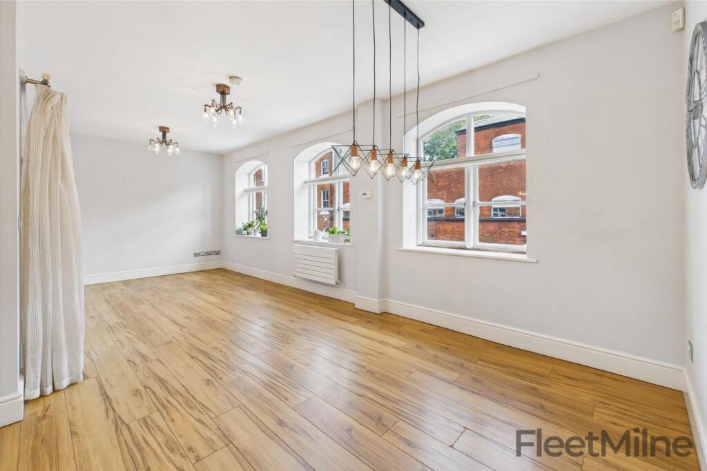 3 bed Town House for rent in Birmingham. From FleetMilne - Birmingham