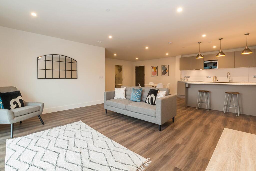 2 bed Penthouse for rent in Birmingham. From FleetMilne - Birmingham