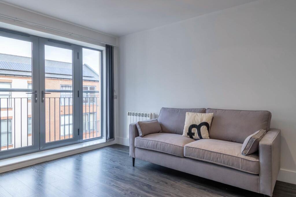 2 bed Apartment for rent in Birmingham. From FleetMilne - Birmingham 2 bed Apartment for rent in Birmingham. From FleetMilne - Birmingham