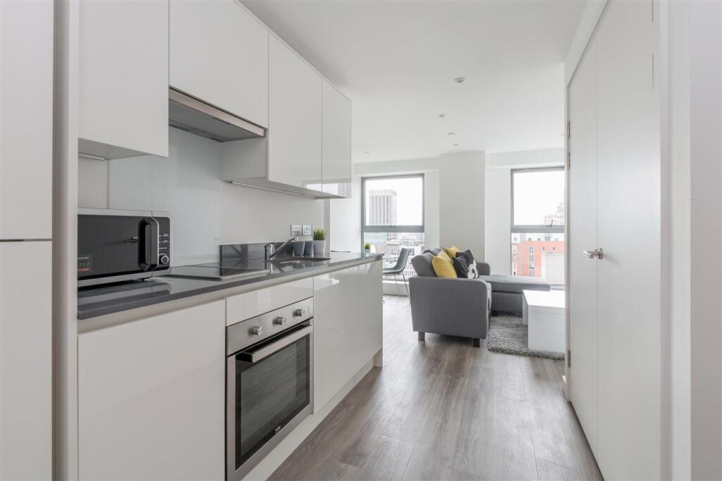 4 bed Apartment for rent in Birmingham. From FleetMilne - Birmingham 4 bed Apartment for rent in Birmingham. From FleetMilne - Birmingham
