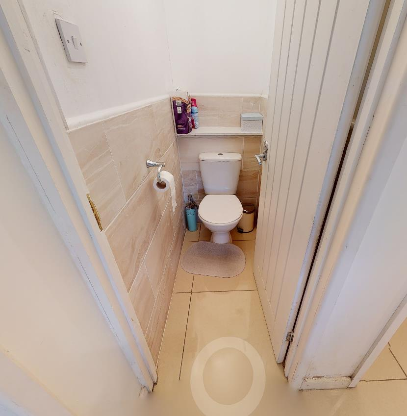 3 bed Detached for rent in London. From Andrews And Stacey Ltd - Shepherds Bush
