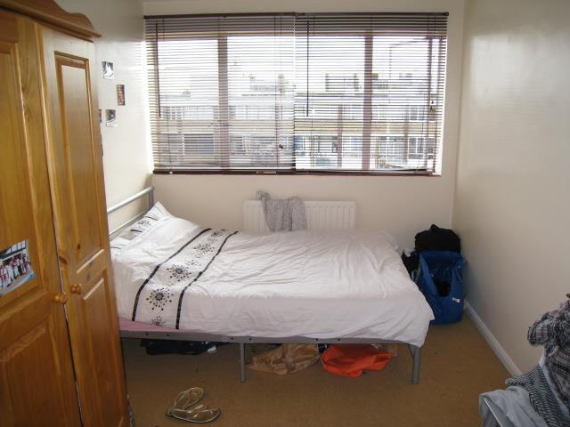 4 bed Detached for rent in London. From Andrews And Stacey Ltd - Shepherds Bush