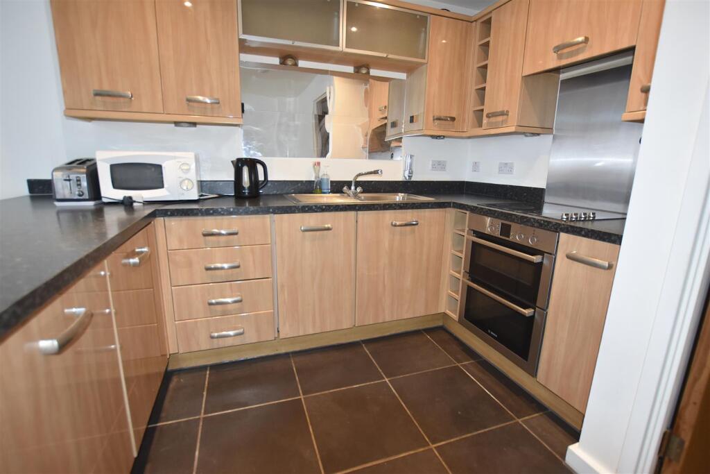 2 bed Not Specified for rent in Isleworth. From Andrews And Stacey Ltd - Shepherds Bush 2 bed Not Specified for rent in Isleworth. From Andrews And Stacey Ltd - Shepherds Bush