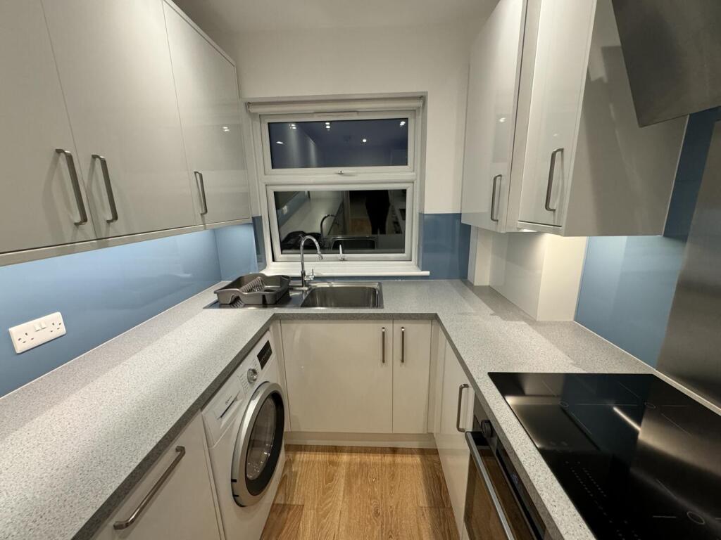 2 bed Detached for rent in Greenford. From Andrews And Stacey Ltd - Shepherds Bush 2 bed Detached for rent in Greenford. From Andrews And Stacey Ltd - Shepherds Bush