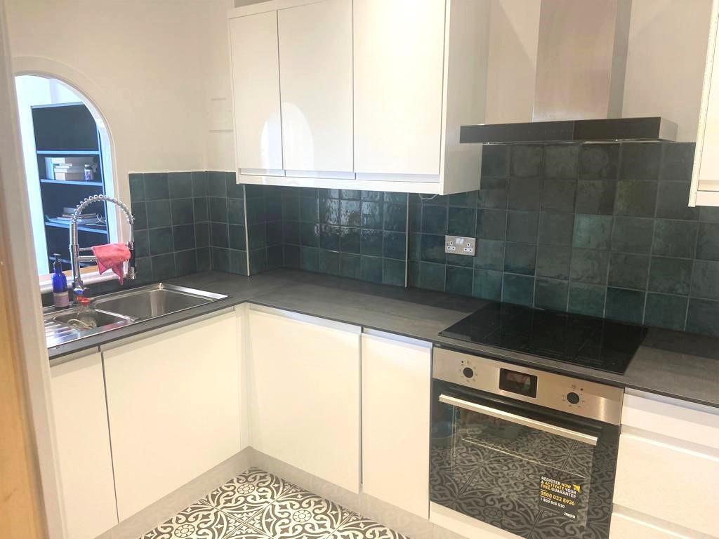 2 bed Detached for rent in Brentford. From Andrews And Stacey Ltd - Shepherds Bush
