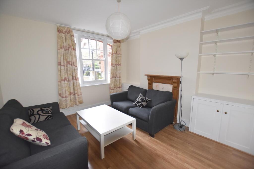 2 bed 1st Floor Flat for rent in Fulham. From Andrews And Stacey Ltd - Shepherds Bush