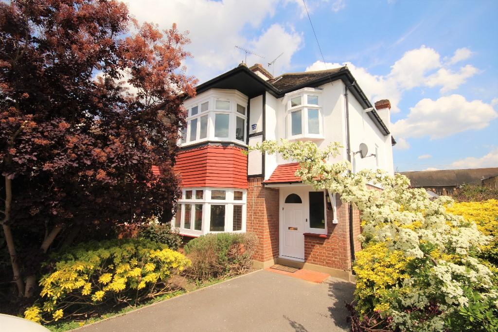 3 bed Semi-Detached House for rent in London. From Churchill Estates - Wanstead