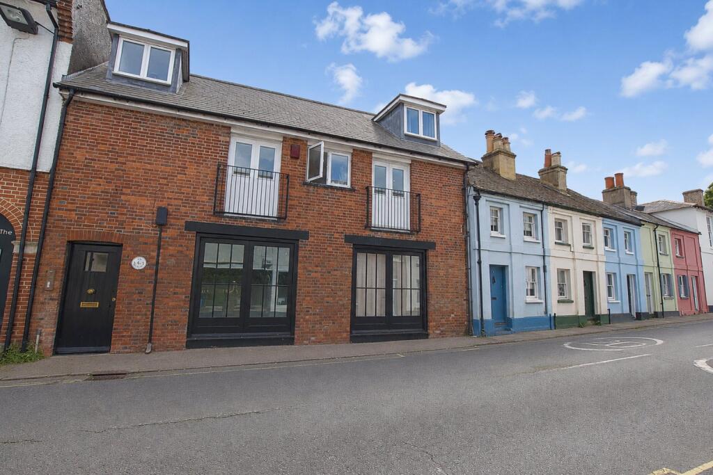 1 bed Apartment for rent in Alton. From Warren Powell-Richards - Alton 1 bed Apartment for rent in Alton. From Warren Powell-Richards - Alton