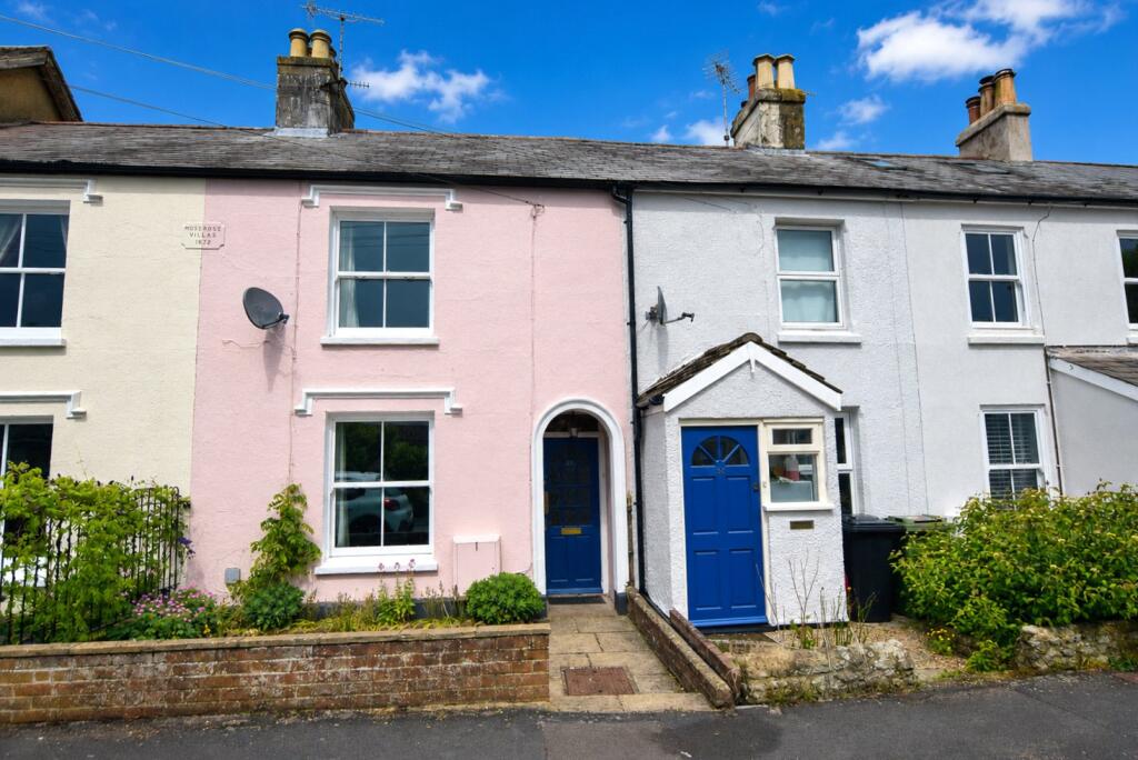 2 bed Mid Terraced House for rent in Alton. From Warren Powell-Richards - Alton