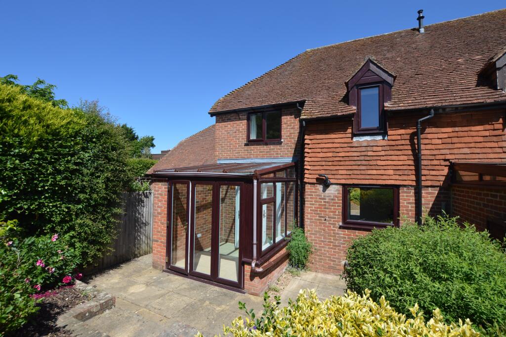 3 bed Semi Detached for rent in Alton. From Warren Powell-Richards - Alton