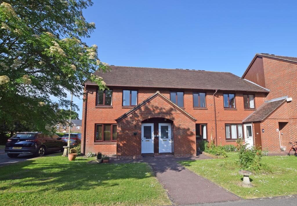 1 bed Annexe for rent in Alton. From Warren Powell-Richards - Alton 1 bed Annexe for rent in Alton. From Warren Powell-Richards - Alton