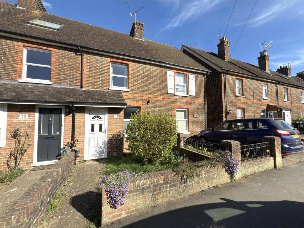 3 bed Mid Terraced House for rent in South Nutfield. From Warren Powell-Richards - Farnham