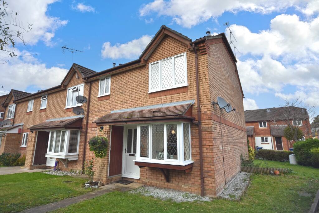 2 bed Apartment for rent in Weybourne. From Warren Powell-Richards - Farnham
