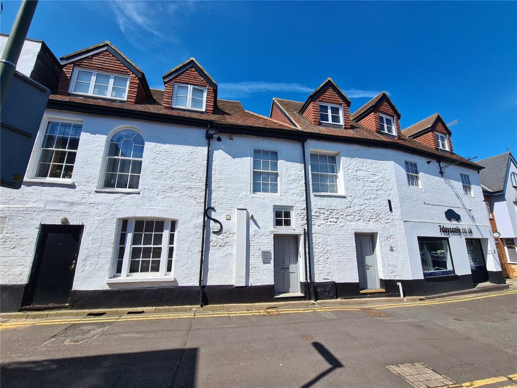 2 bed Apartment for rent in Godalming. From Warren Powell-Richards - Godalming