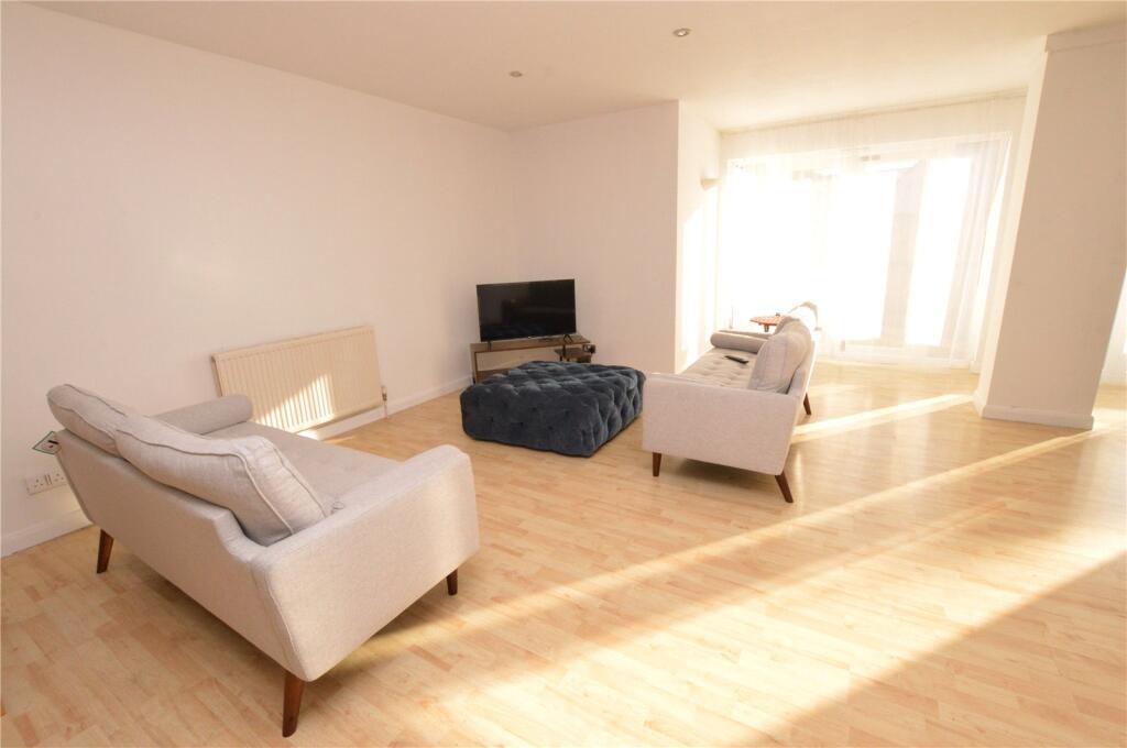 4 bed Semi Detached for rent in Milford. From Warren Powell-Richards - Godalming