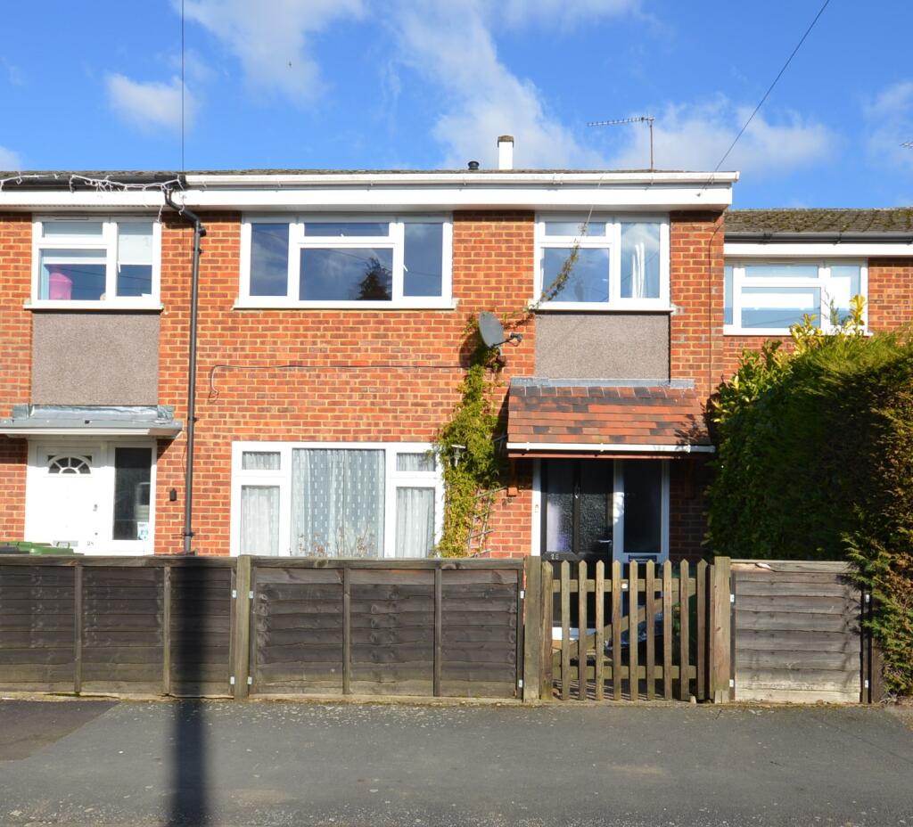 3 bed Detached for rent in Headley Down. From Warren Powell-Richards - Grayshott