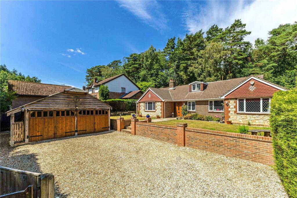 4 bed Bungalow for rent in Whitehill. From Warren Powell-Richards - Grayshott