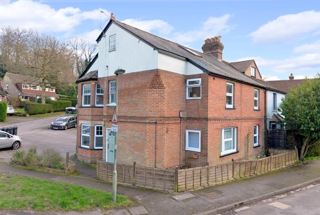 1 bed Apartment for rent in Hammer. From Warren Powell-Richards - Grayshott 1 bed Apartment for rent in Hammer. From Warren Powell-Richards - Grayshott
