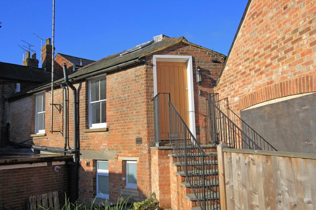 2 bed Apartment for rent in Cranbrook. From Peter Buswell - Hawkhurst