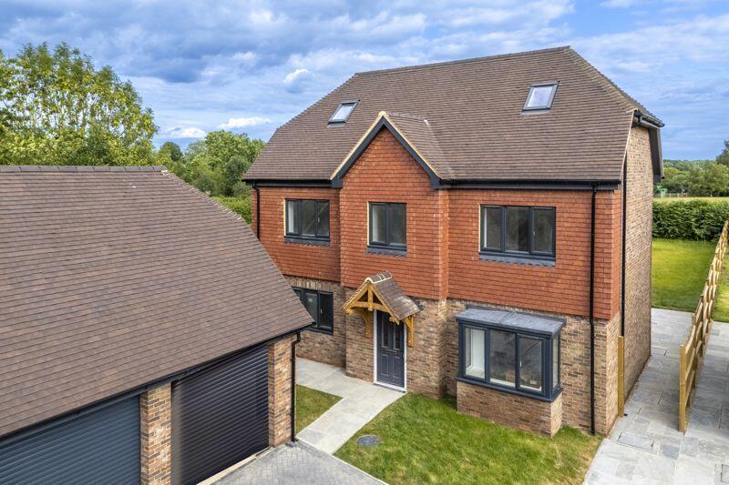 5 bed Detached for rent in Uckfield. From Peter Oliver Homes - Uckfield