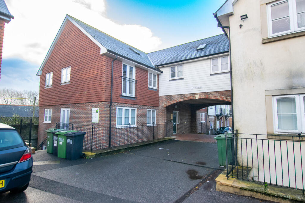 1 bed 1st Floor Flat for rent in Uckfield. From Peter Oliver Homes - Uckfield