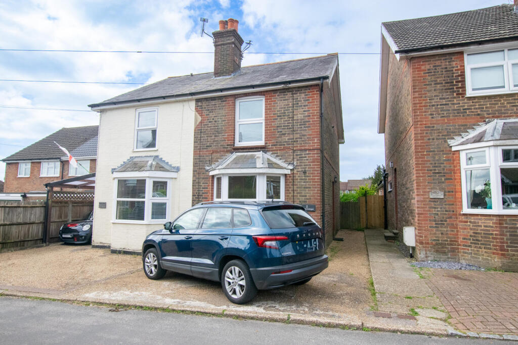 2 bed Semi Detached for rent in Crowborough. From Peter Oliver Homes - Uckfield